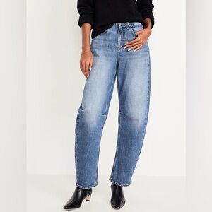 NWT Old Navy High Rise Barrel Leg Jeans